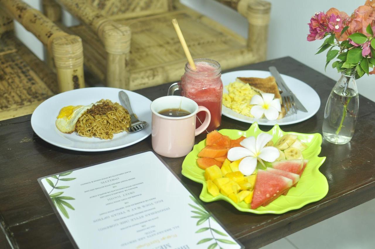 Mango Tree House Hotel Gili Trawangan Exterior photo